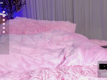 webcam girl little_effy18 live cam image #6845565
