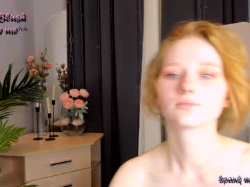 webcam girl navy_blush live cam image #6347175