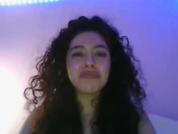 webcam girl savinajade live cam image #3393289