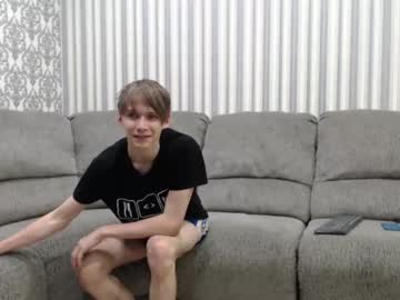 webcam man im_tommy live cam image #2207456