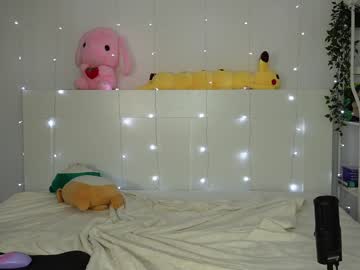 webcam girl bunnybonn1e live cam image #1104076