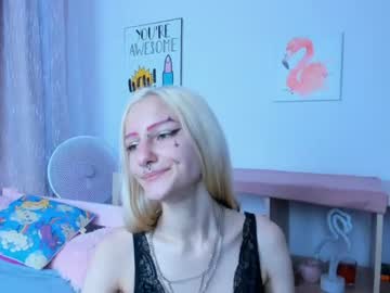 webcam girl erika__lodge live cam image #2354251