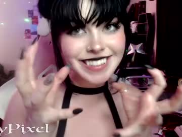 webcam girl lilypixel live cam image #4307337