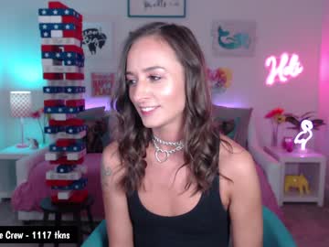 webcam girl holihurricane live cam image #6860751