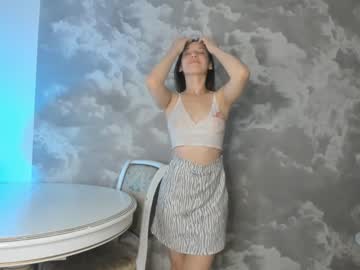 webcam girl just_emmy live cam image #5036578