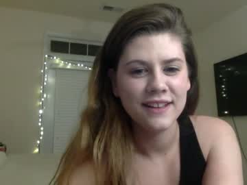 webcam girl highfivecreampie live cam image #2159446