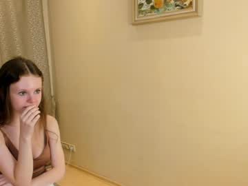 webcam girl maryrogersa live cam image #5138034