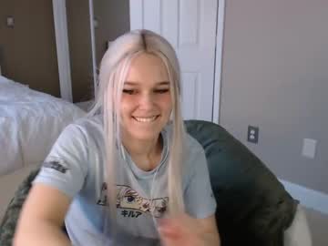 webcam girl umami__tsunami live cam image #885430