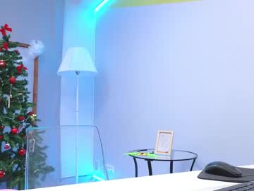 webcam girl lovlybambi live cam image #6146472