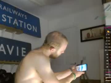 webcam man steam_engineer live cam image #477113