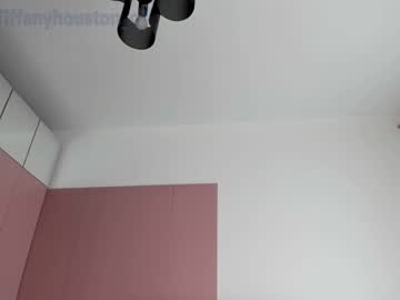 webcam girl tiffanyhouston_ live cam image #2727523