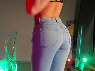webcam girl _meganmeow_ live cam image #4520315