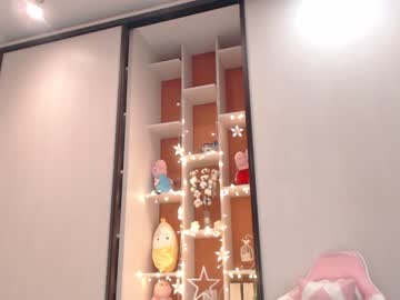 webcam girl hi_teika live cam image #545860