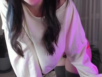 webcam girl aavee live cam image #3112470