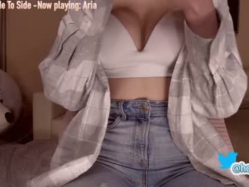 webcam girl hollyextra live cam image #912653