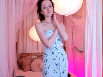 webcam girl hailiemills live cam image #3103761