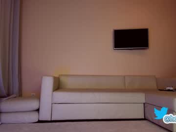 webcam girl hollyextra live cam image #3123370