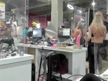 webcam girl rach_rach live cam image #2272567