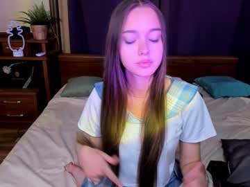 webcam girl melisa_sim live cam image #4692157