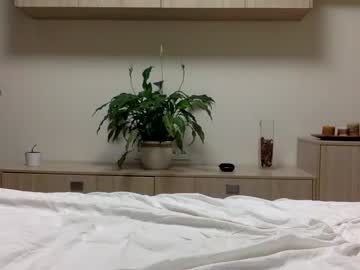 webcam man youcan__ live cam image #352298