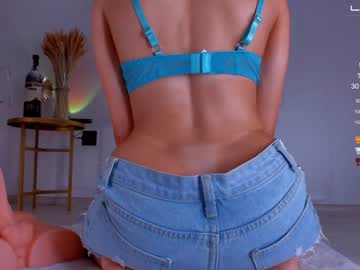 webcam girl megan_foxxx15 live cam image #3075595