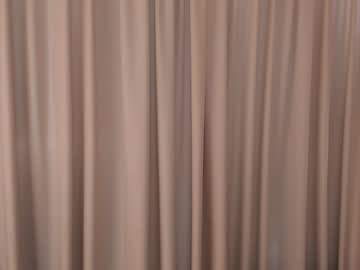 webcam girl peek_in_my_window live cam image #6782184