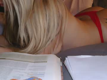 webcam girl mariamalibu live cam image #6387208