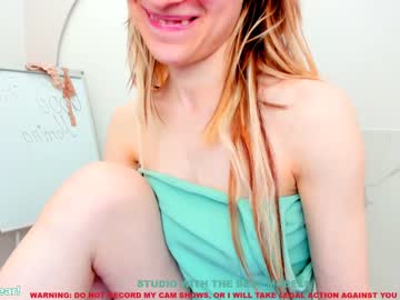 webcam girl kali_coy live cam image #1679735