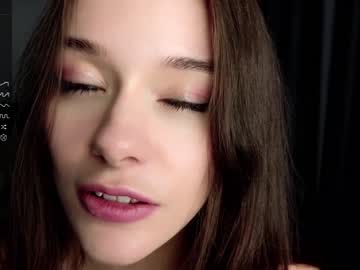 webcam girl predatory_eyes live cam image #6450190