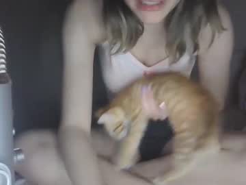 webcam girl dumbdoll9 live cam image #6358340