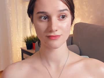 webcam girl gummy_rabbit live cam image #6702185