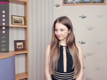 webcam girl shy_media live cam image #4453726