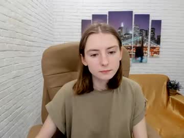webcam girl kira_coy_ live cam image #1945764