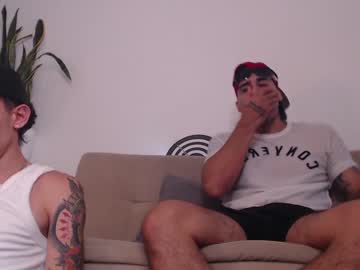 webcam man fratguysonline live cam image #5966302