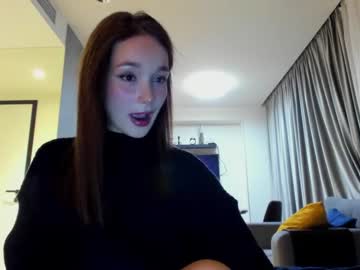 webcam girl ellie_leen live cam image #1195054