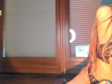 webcam girl therealbonnieclydex live cam image #1474814
