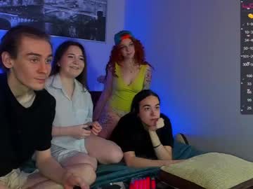 webcam couple cheri_cheri_lady_goin_through live cam image #2757901