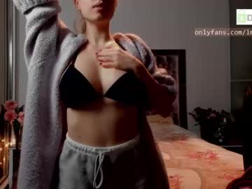 webcam girl lilamytee1 live cam image #3804263