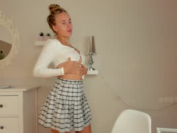 webcam girl gosssip live cam image #3188260