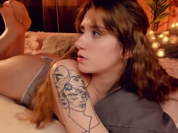 webcam girl selenanewolf live cam image #1601670