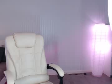 webcam girl cherry_beauty live cam image #2364538