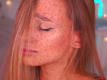 webcam girl artease live cam image #3382190