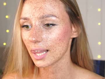 webcam girl artease live cam image #5571054