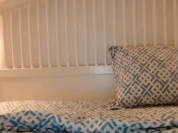 webcam girl bitter_moon live cam image #4050209