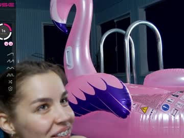 webcam girl poisonn_girl live cam image #4926972