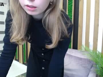 webcam girl annie_lil live cam image #78964