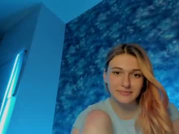 webcam girl twix_lll live cam image #147472