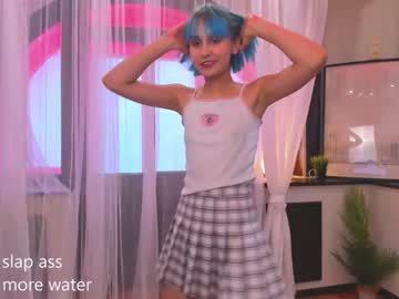 webcam girl miableu live cam image #3006972