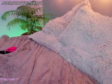 webcam girl katybloom_ live cam image #556008