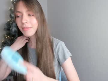 webcam girl catherinemahoney live cam image #3307119